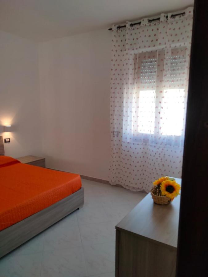 Il Girasole Apartment Bosa Ngoại thất bức ảnh